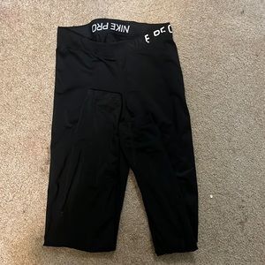 Nike Pro leggings